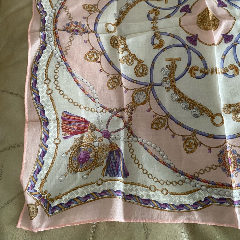 Vintage Celine small scarf handkerchief neck hair tie square cotton print - Picture 3 of 9